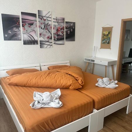Apartament Kaethe-Kollwitz-Strasse 54, F2 Altenburg Zewnętrze zdjęcie